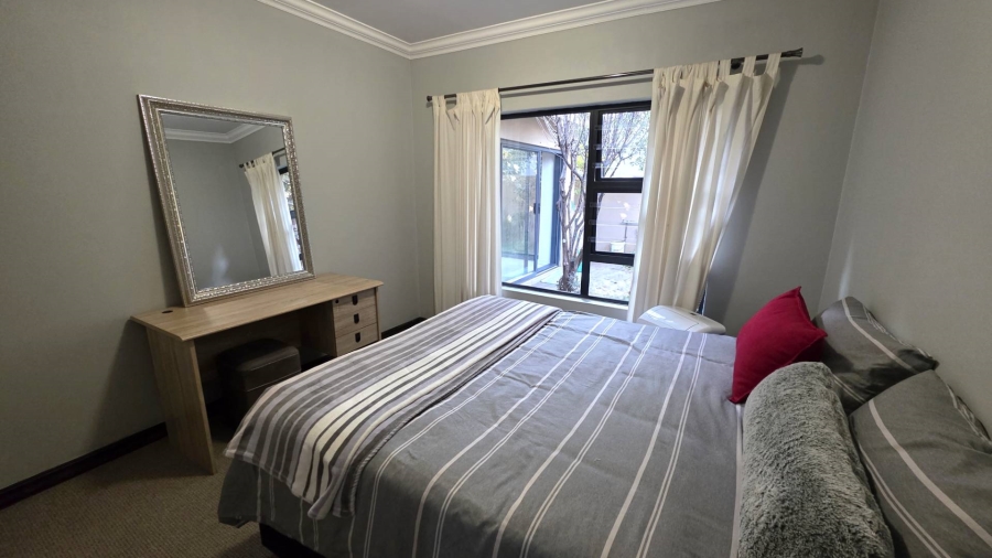 To Let 3 Bedroom Property for Rent in Melodie North West